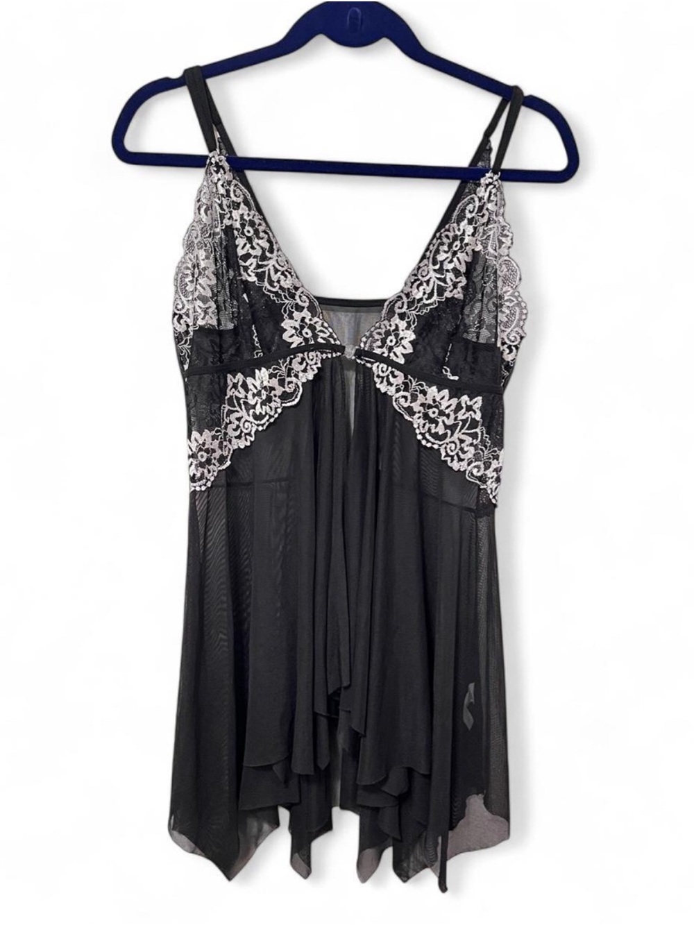 Women’s Black Lace-Trim Chemise Slip